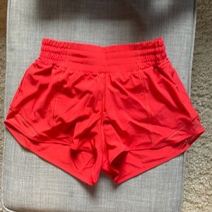 HOTTY HOT HIGH-RISE LINED SHORT 2.5"